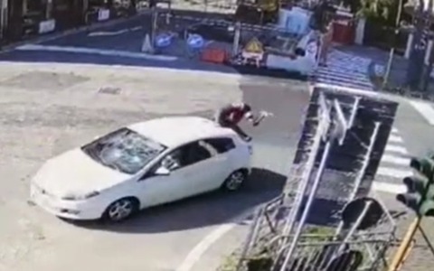 Aggredito e investito con l’auto dopo il pestaggio a Romano: arrivano due condanne