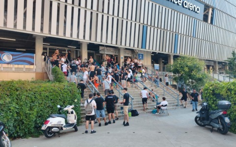 La lunga giornata dei tifosi nerazzurri: abbonamenti allo stadio e poi prima amichevole a Clusone