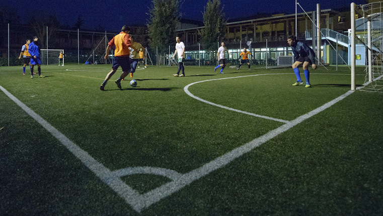Si sente male mentre gioca a calcetto ad Arzago, 35enne di Brignano in gravi condizioni