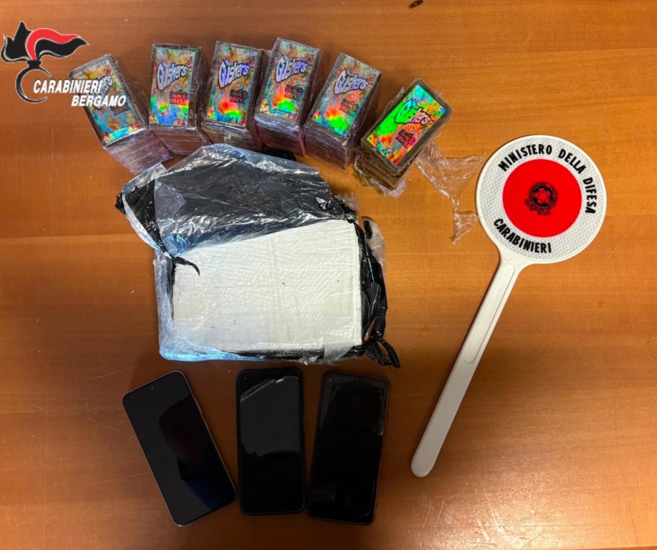 Maxi sequestro di droga a Capriate San Gervasio: arrestati due corrieri con oltre 4 chili di stupefacenti