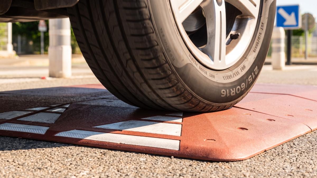 Boccaleone, installato dissuasore di velocità in via Gabriele Rosa