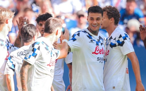 L’Atalanta di Sarri cresce, Schalke 04 battuto 3-0 con le reti di Scamacca, Samardzic e Krstovic
