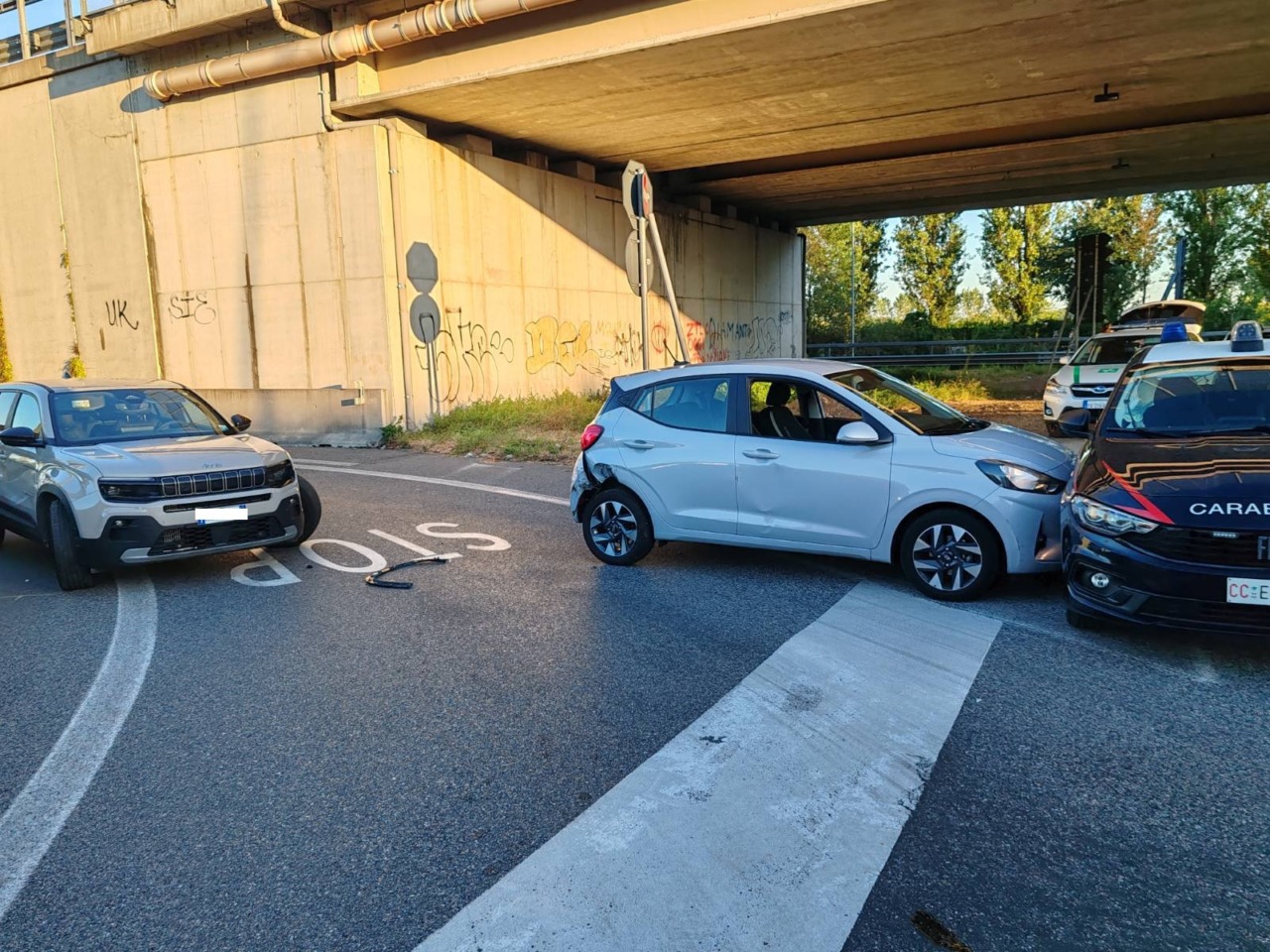 Ladri in fuga a velocità folle da Urgnano a Cernusco, speronata una pattuglia: feriti due carabinieri