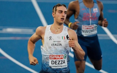 Filippo Dezza fa sognare Brembate Sopra (con una capigliatura stramba): è in finale nei 200 metri