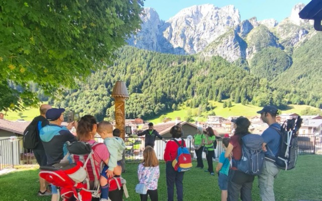 Giornata “Un Po’ Lenta” a Colere sul Sentiero delle Piante Parlanti