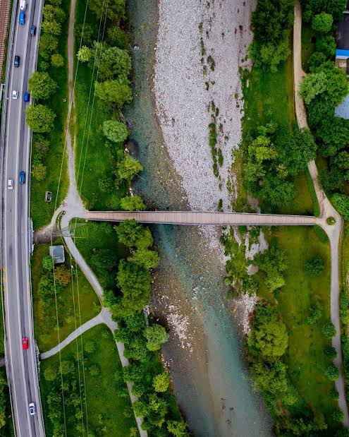 Nel tratto sul territorio di Nembro, la ciclabile della Val Seriana «sembra una pista da gara»