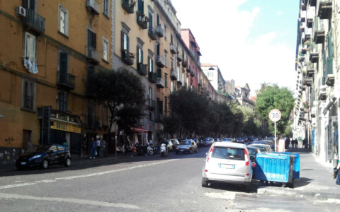 Turista bergamasca trovata con una ferita alla testa a Napoli, l’ipotesi è di un tentativo di rapina