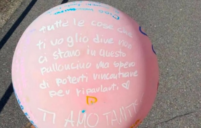 «Mamma era la mia migliore amica»: l’autrice del palloncino rosa arrivato a Tavernola ha ora un nome. E una storia