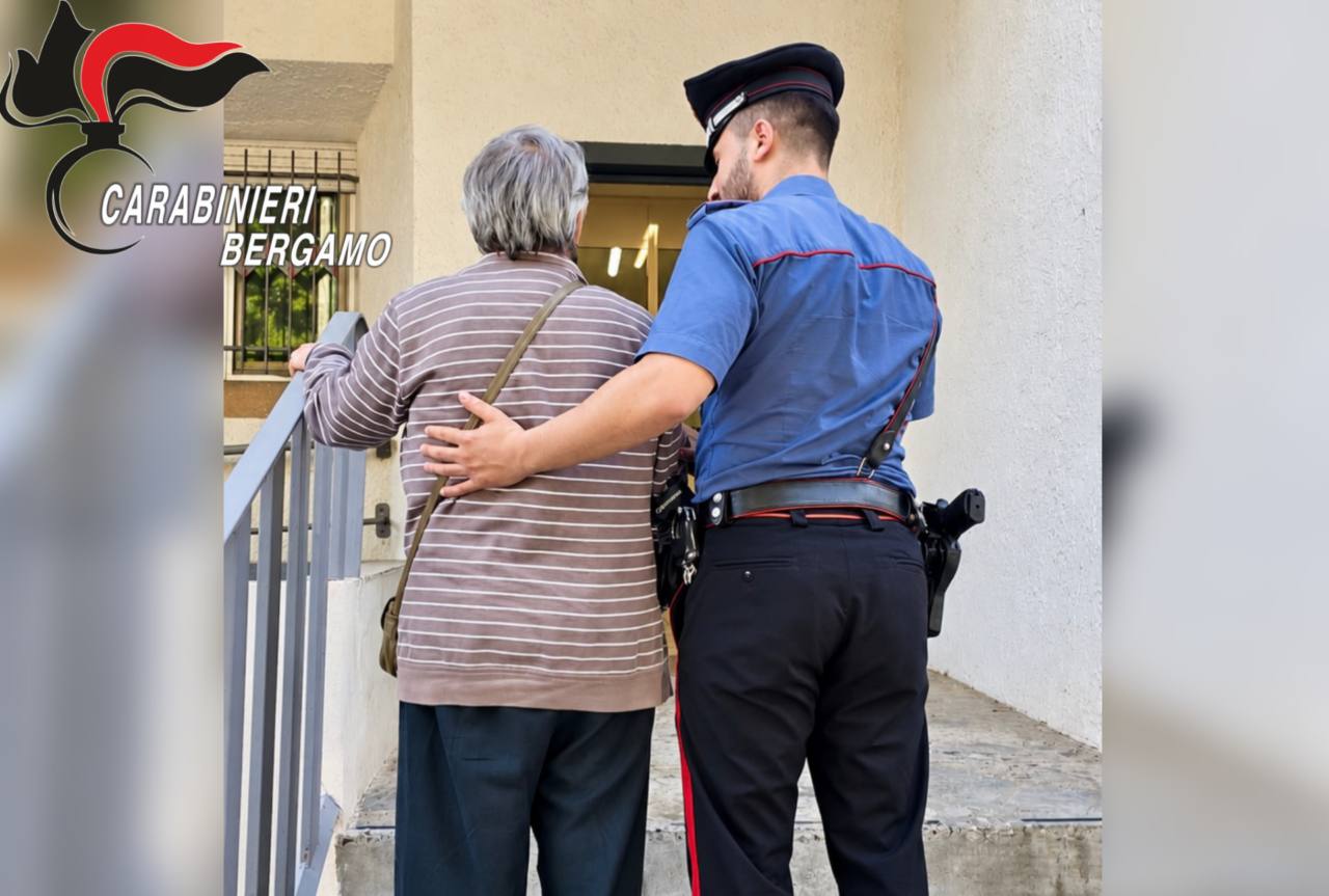 Si finge carabiniere e prova a farsi consegnare l’oro di un’anziana: arrestato a Dalmine