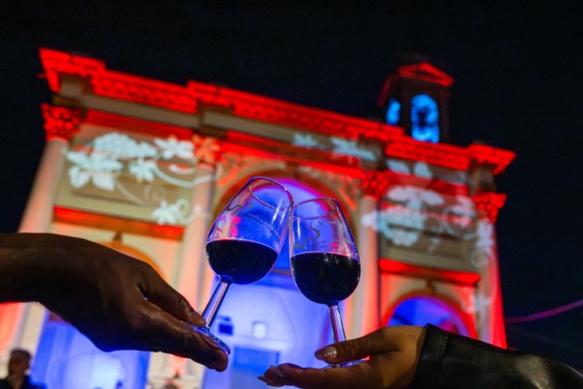A Scanzorosciate il Moscato torna protagonista: quattro giorni tra calici, musica, sport e tradizioni