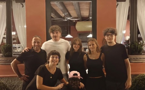 Sorpresa: Olly a cena al Baretto di San Vigilio in Città Alta
