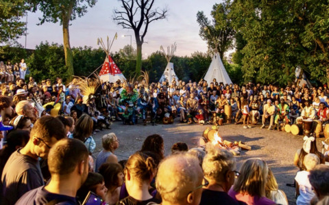 Lo Spirito del Pianeta, nel quartiere Perola di Albino è dibattito su alcuni disagi