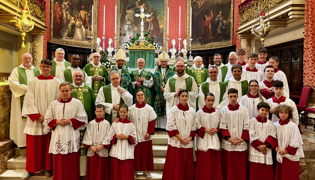 Don Giuseppe Locatelli: una tenda da smontare (ad Albino) e ripiantare (a Sotto il Monte)