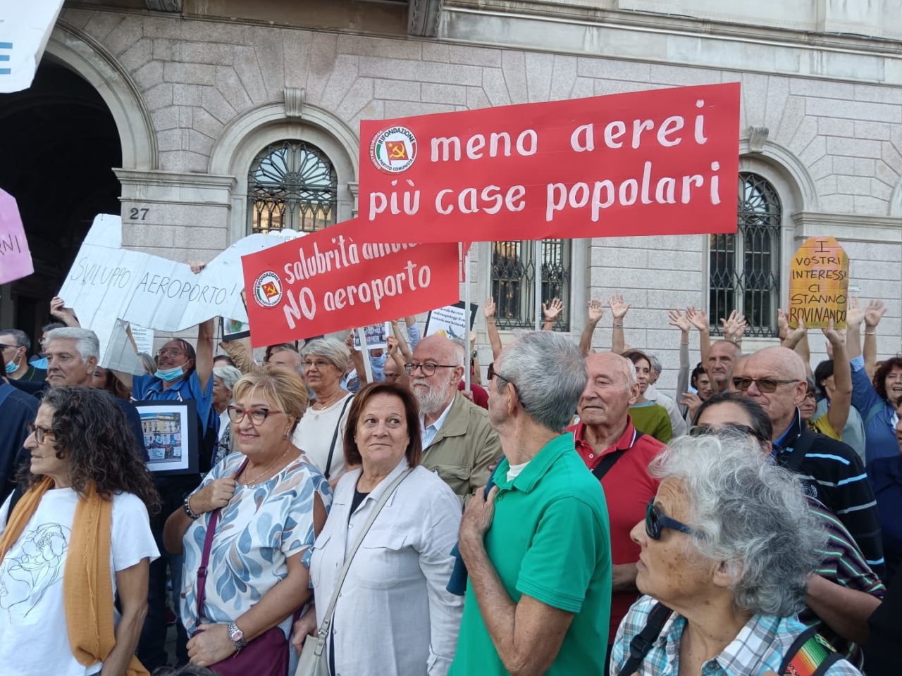 Aeroporto di Orio e piano di sviluppo, la politica locale spaccata in due dopo il Consiglio comunale