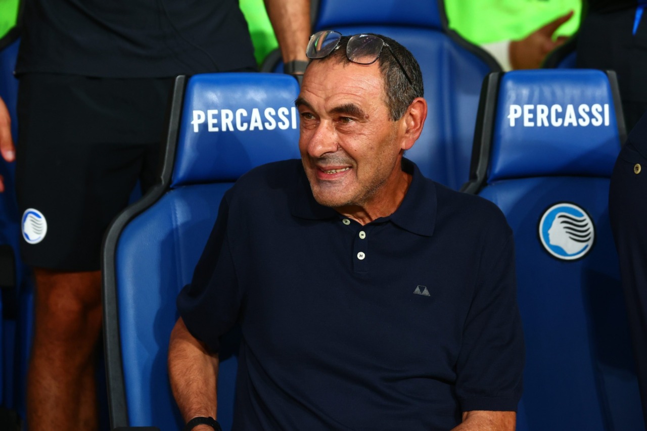 Sarri alla vigilia della Roma: «Partita difficile. Sono contento che il mercato sia finito»