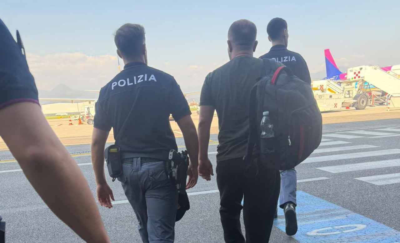 Sicurezza e controlli contro l’immigrazione illegale: ad agosto 22 espulsioni e rimpatri a Bergamo