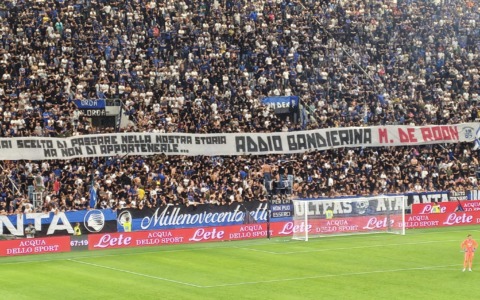 La storia di De Roon con l’Atalanta si è chiusa con lo striscione in Pisani delle 22.10 del 12 settembre