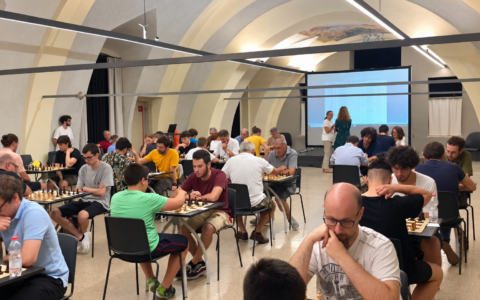 Scacchi e spritz: ad Astino una partita lunga 25 anni