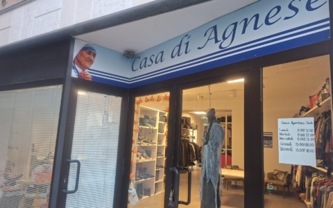 Ventuno anni di Casa di Agnese ad Alzano, da festeggiare con “InMostra. L’arte fa (del) bene”
