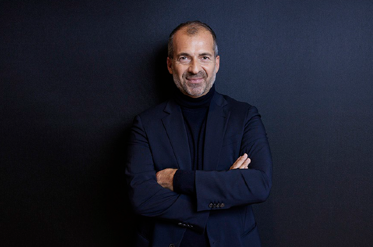 “Il libro segreto di Forza Nuova”, il giornalista Paolo Berizzi presenta a Bergamo il suo nuovo volume inchiesta