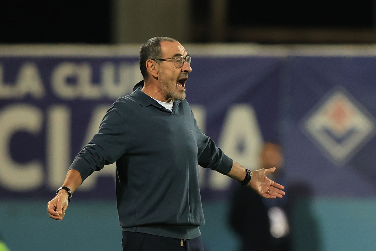 Sarri: «La squadra è viva e migliora rispetto a certe recenti partite tristi. De Ketelaere ha risposto presente»