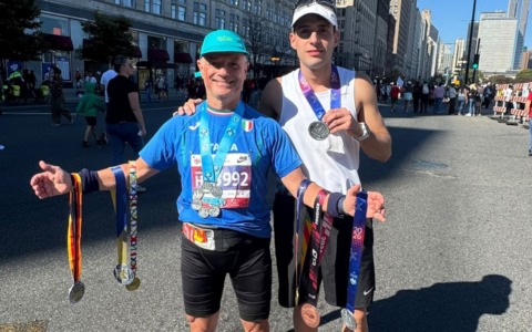 Padre e figlio di Martinengo, una passione senza confini: insieme alla conquista delle sei grandi maratone