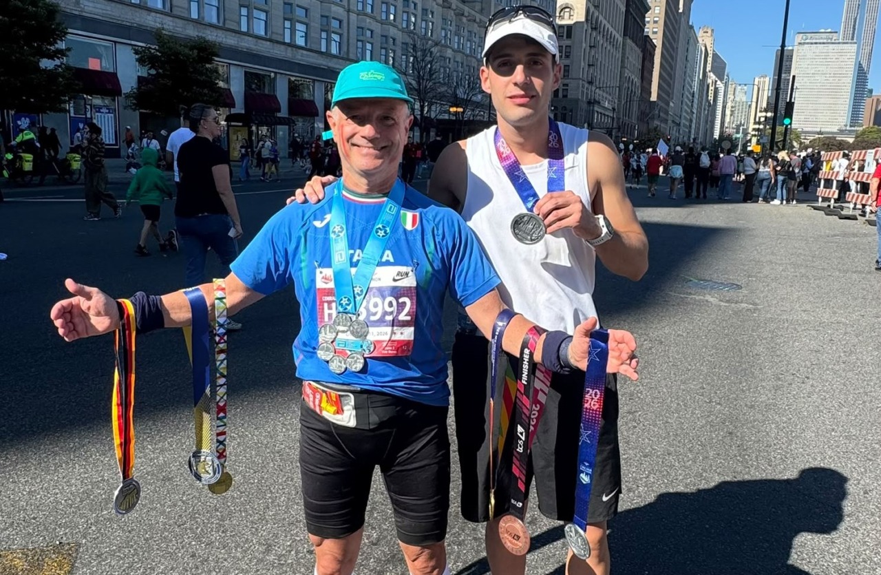 Padre e figlio di Martinengo, una passione senza confini: insieme alla conquista delle sei grandi maratone