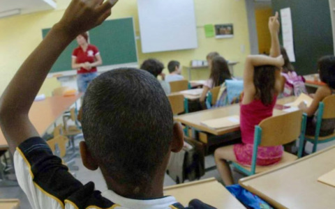 Tetto agli studenti stranieri nelle classi, ecco la realtà (oltre la propaganda) in Bergamasca