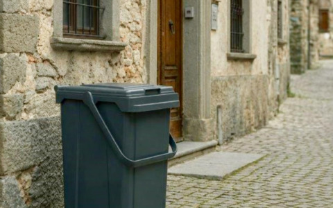 Varato il bidoncino col microchip, in arrivo la tariffa puntuale per i rifiuti a Gandino e Leffe
