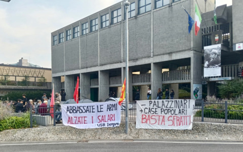 A Seriate ben 426 famiglie cercano casa: prima il presidio, poi ecco la mozione