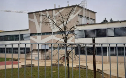 Aule allagate alla scuola elementare di Osio Sotto: lezioni sospese per 600 alunni
