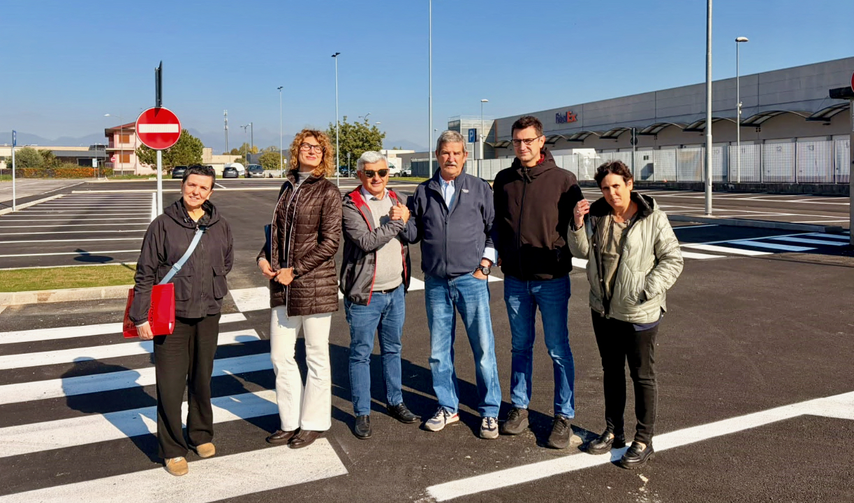 È stato inaugurato il nuovo parcheggio pubblico di via Zanica a Grassobbio