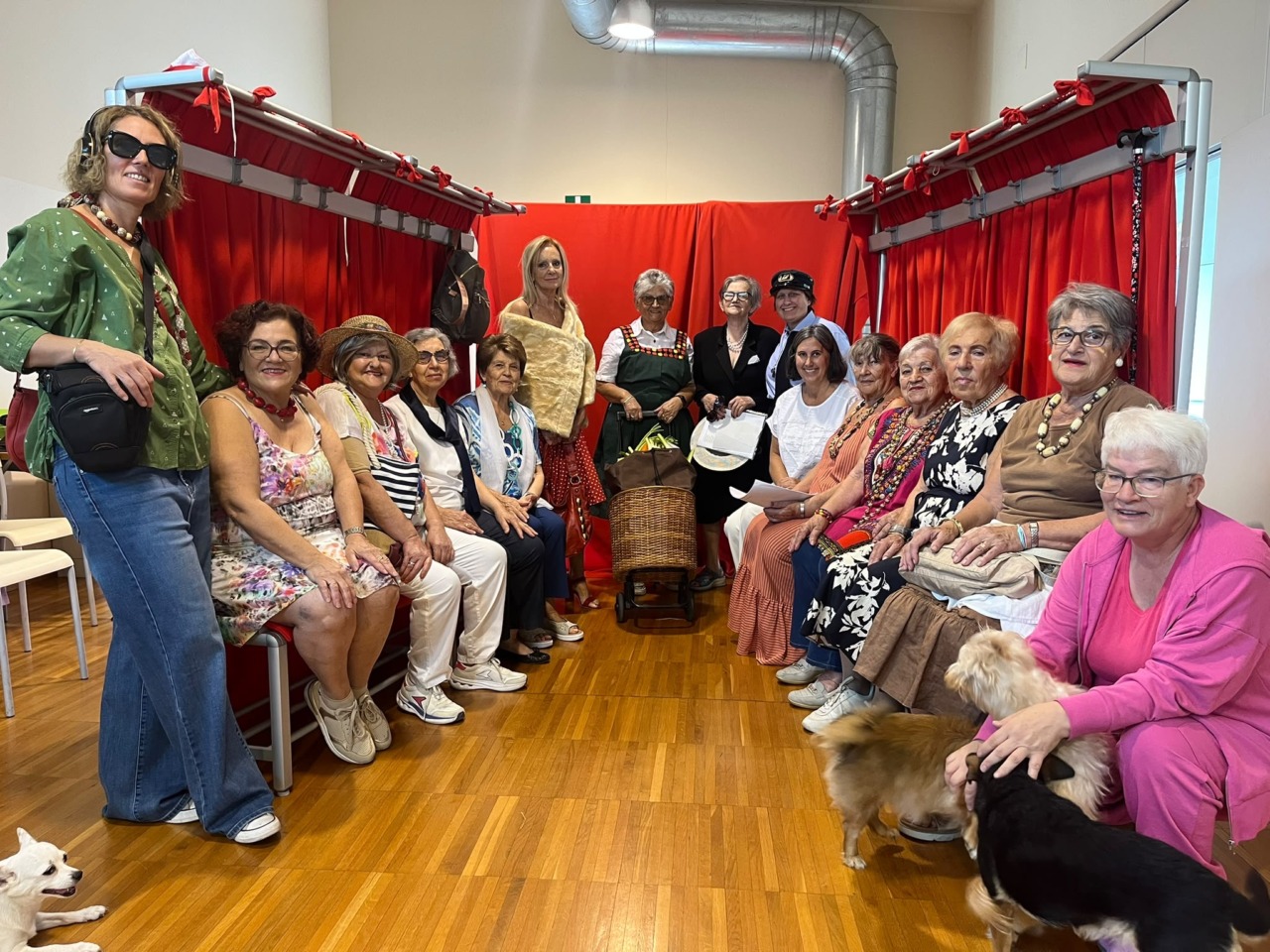 “Il Treno dei Desideri” porta in scena diciassette donne over 65, tra racconti e sogni