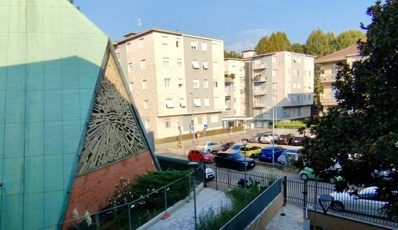 Sosta più corta in zona stadio: il disco orario in via Ghirardelli e piazzale Goisis passa da tre a due ore