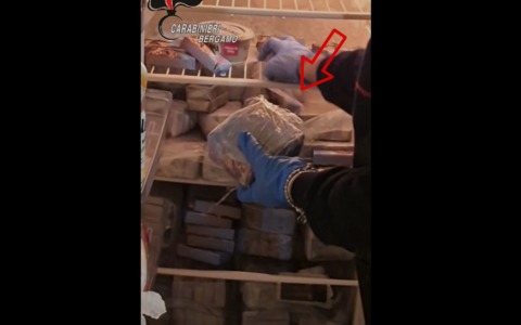 Maxi sequestro di droga a Villa d’Adda: ben 157 chili tra cocaina e hashish